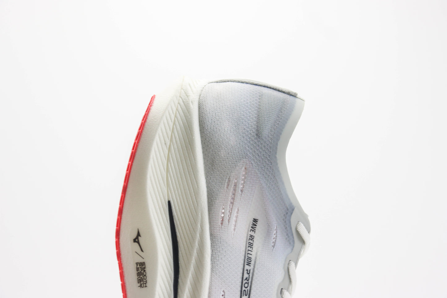 Mizuno Wave Rebellion Pro 2