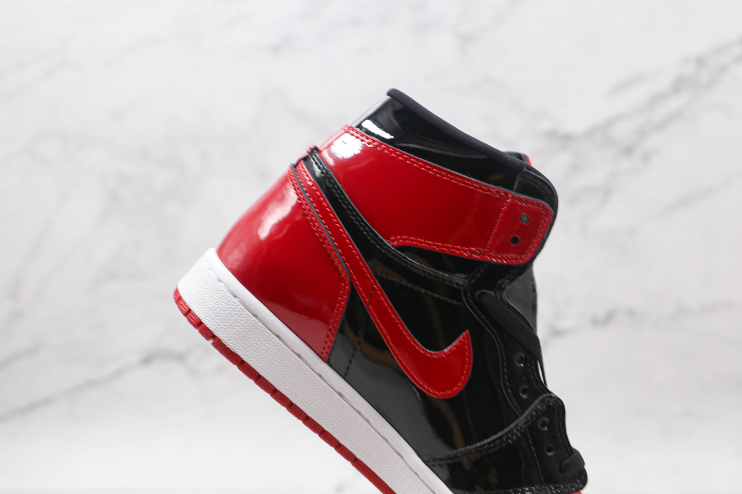 Jordan 1 Retro High OG 'Patent Bred'