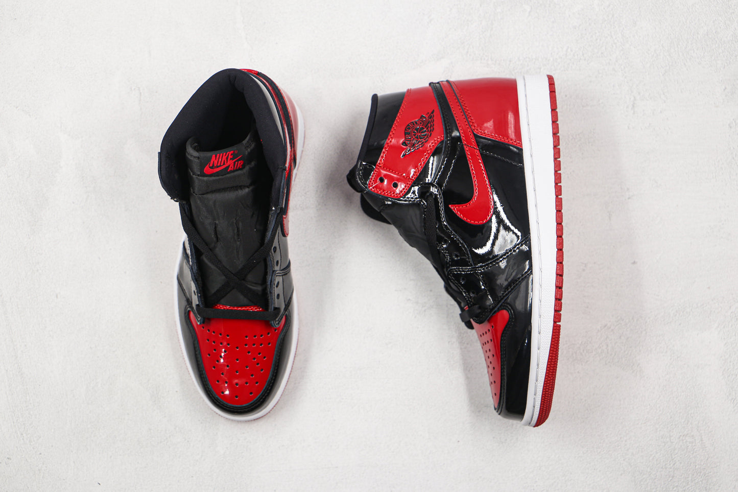 Jordan 1 Retro High OG 'Patent Bred'