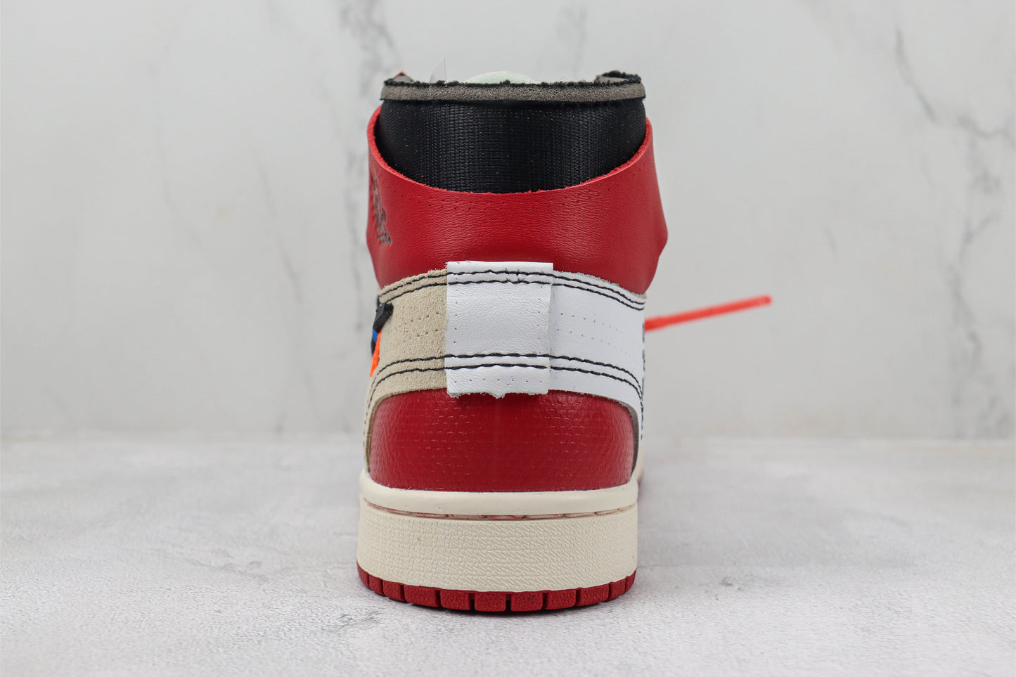 Off-White x Air Jordan 1 High Chicago