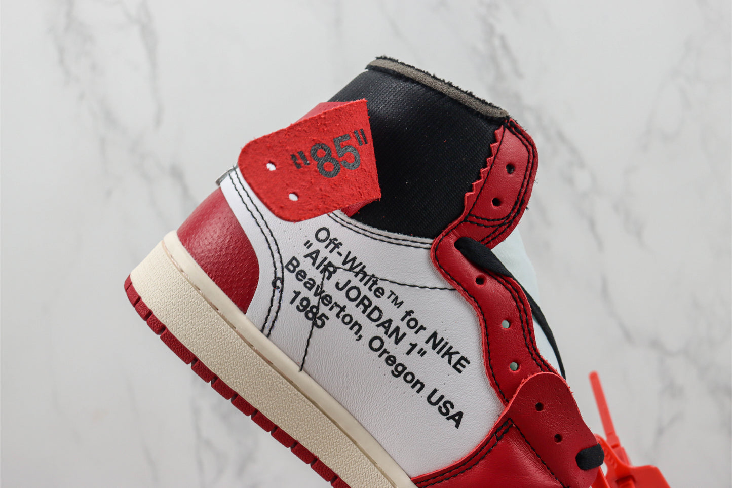 Off-White x Air Jordan 1 High Chicago