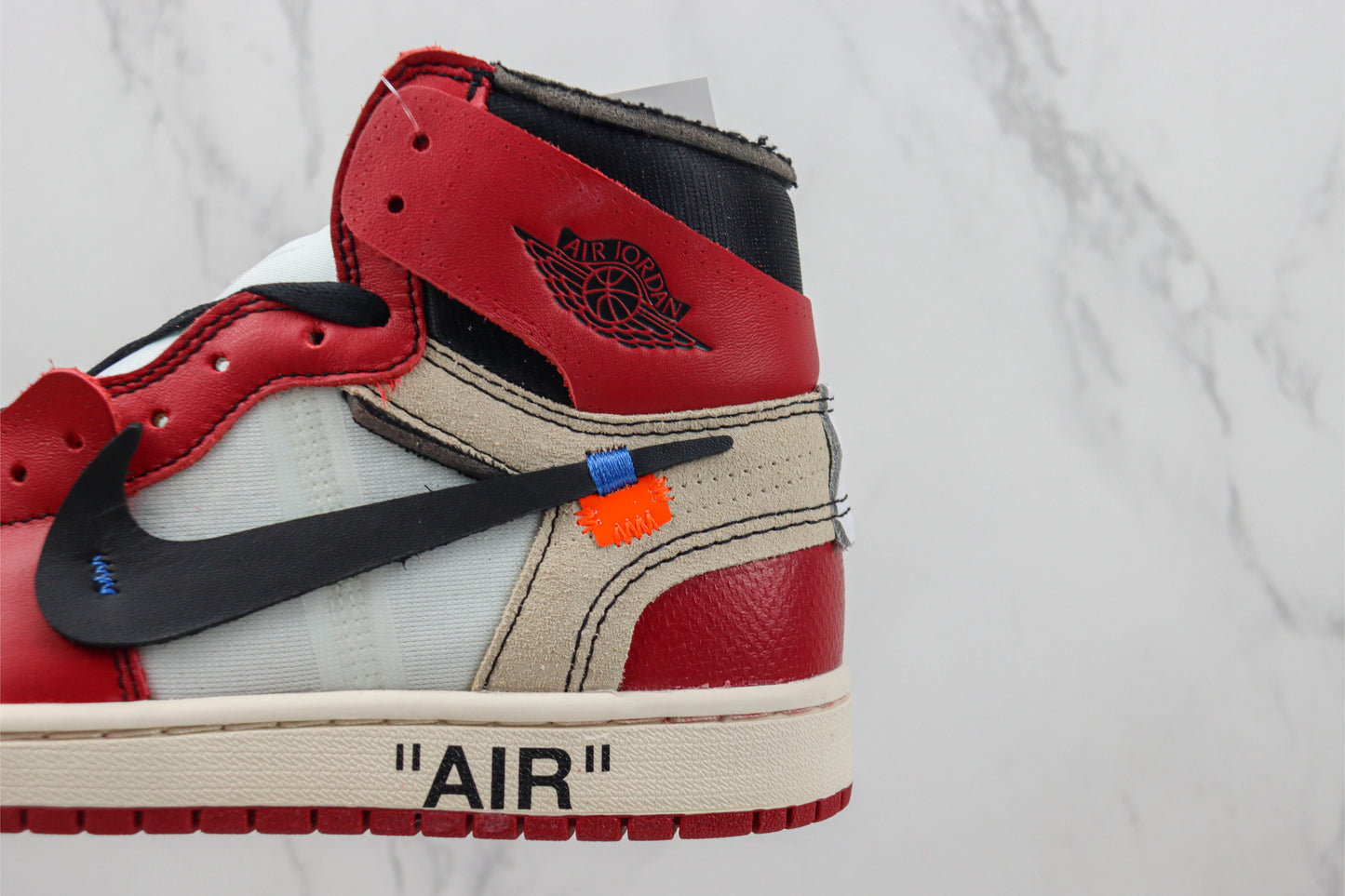 Off-White x Air Jordan 1 High Chicago