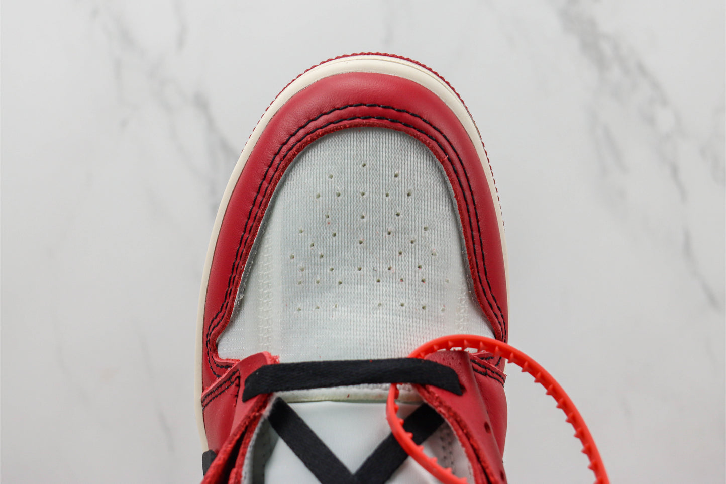 Off-White x Air Jordan 1 High Chicago