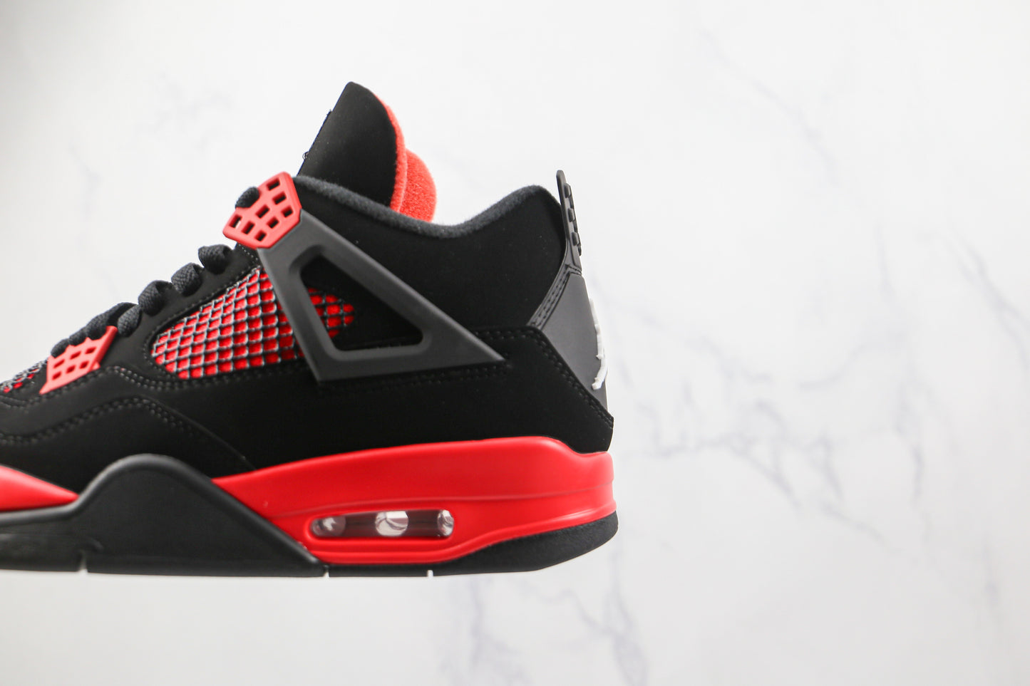 Air Jordan 4 Crimson
