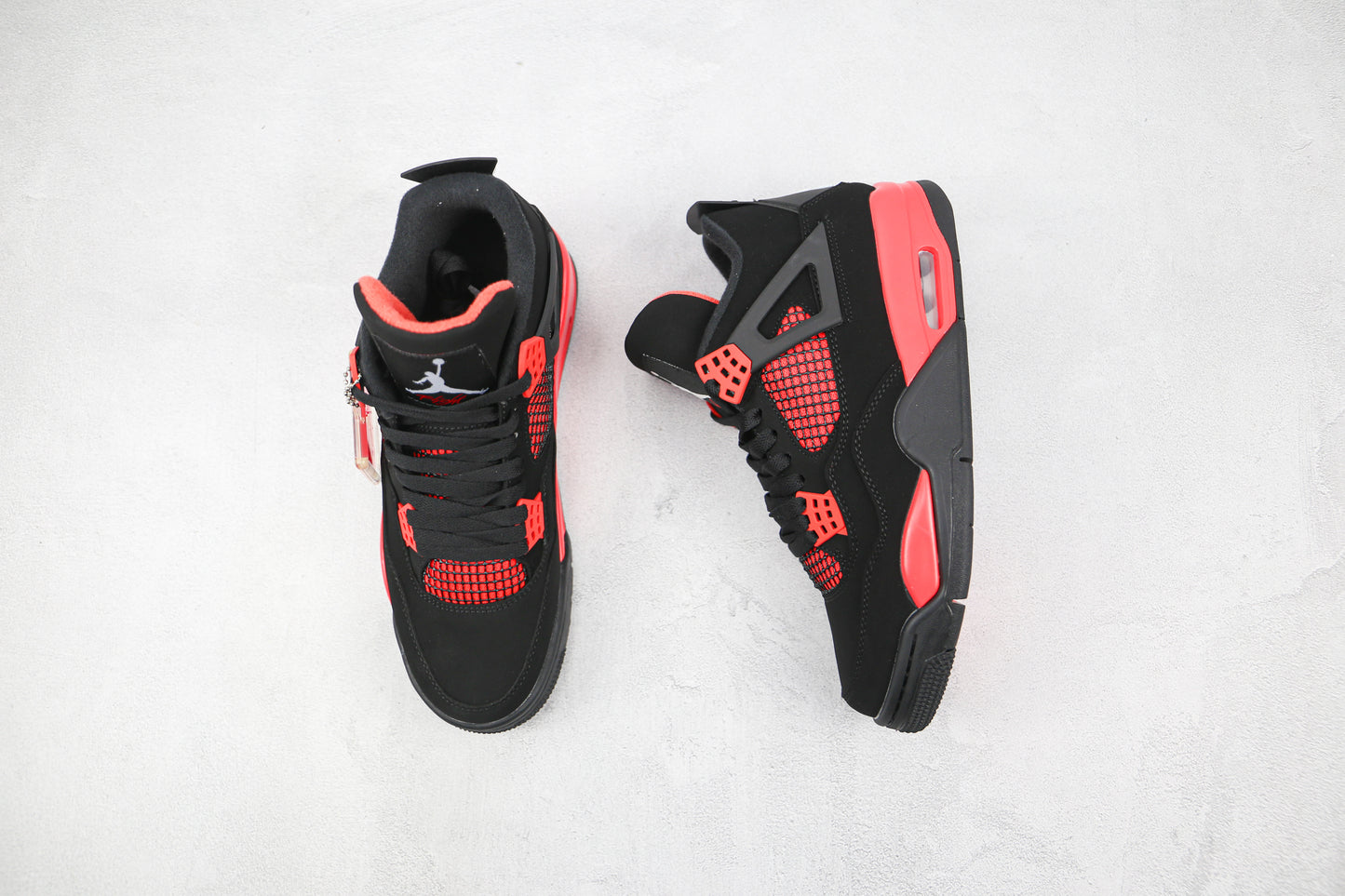 Air Jordan 4 Crimson