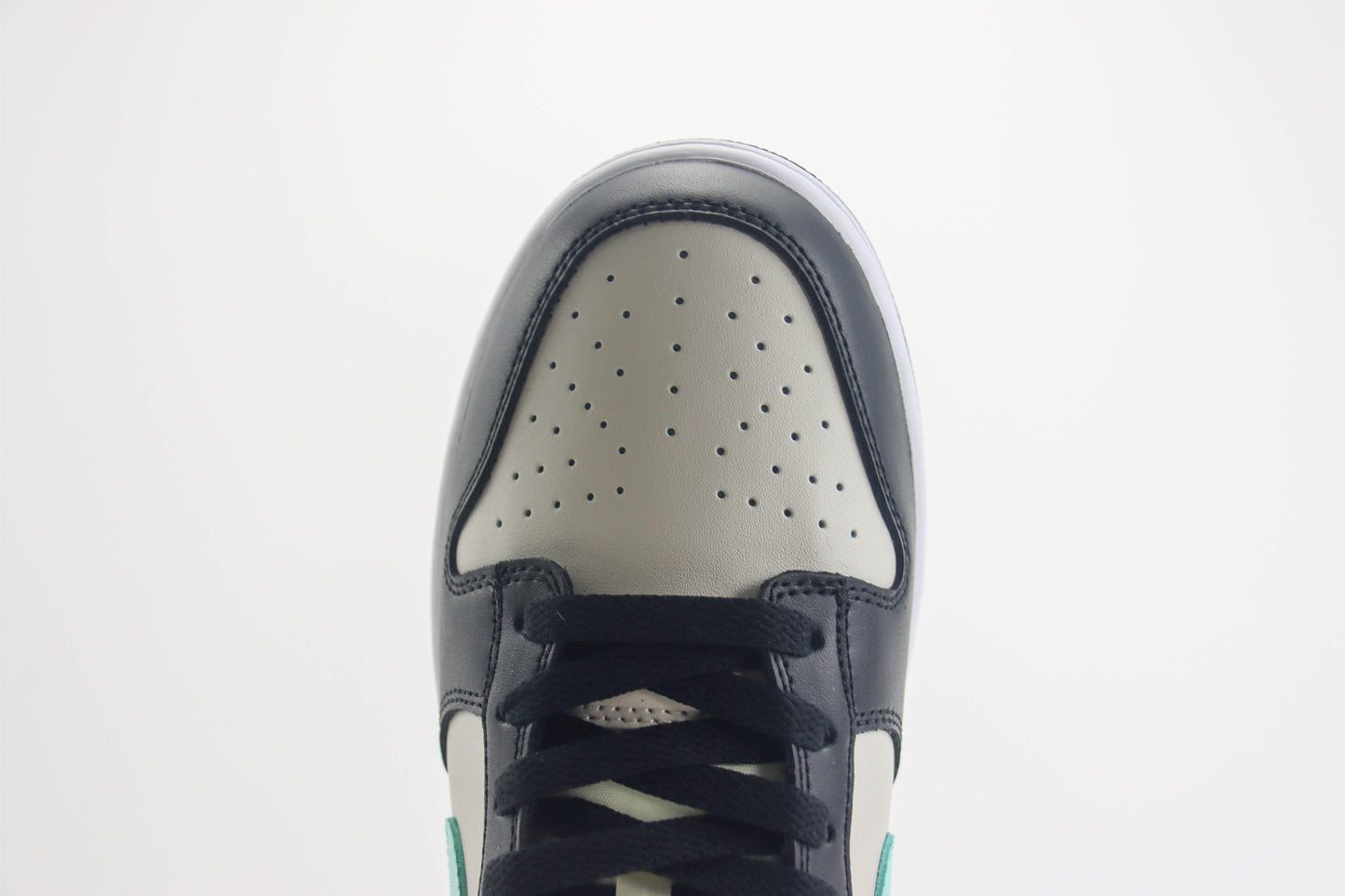 Nike Dunk Low "Tropical Twist"