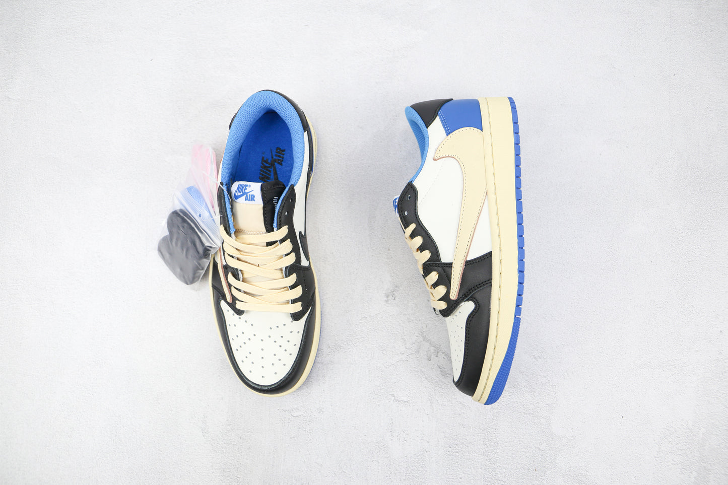 Jordan 1 Low Travis Scott x Fragment Royal Blue
