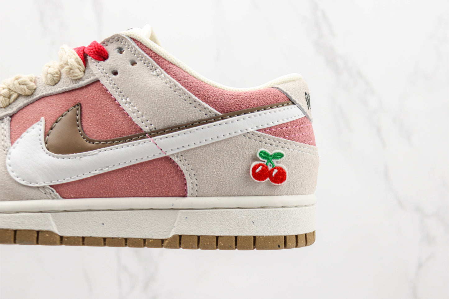 Nike Dunk low Cherry Powder