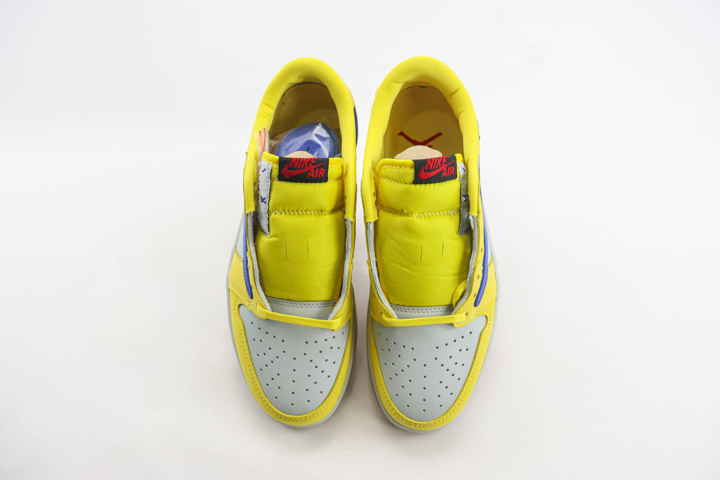Jordan 1 Low OG x Travis Scott Canary