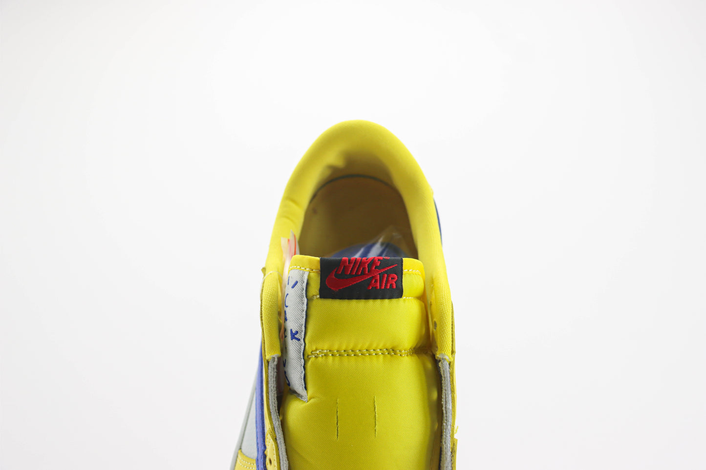 Jordan 1 Low OG x Travis Scott Canary