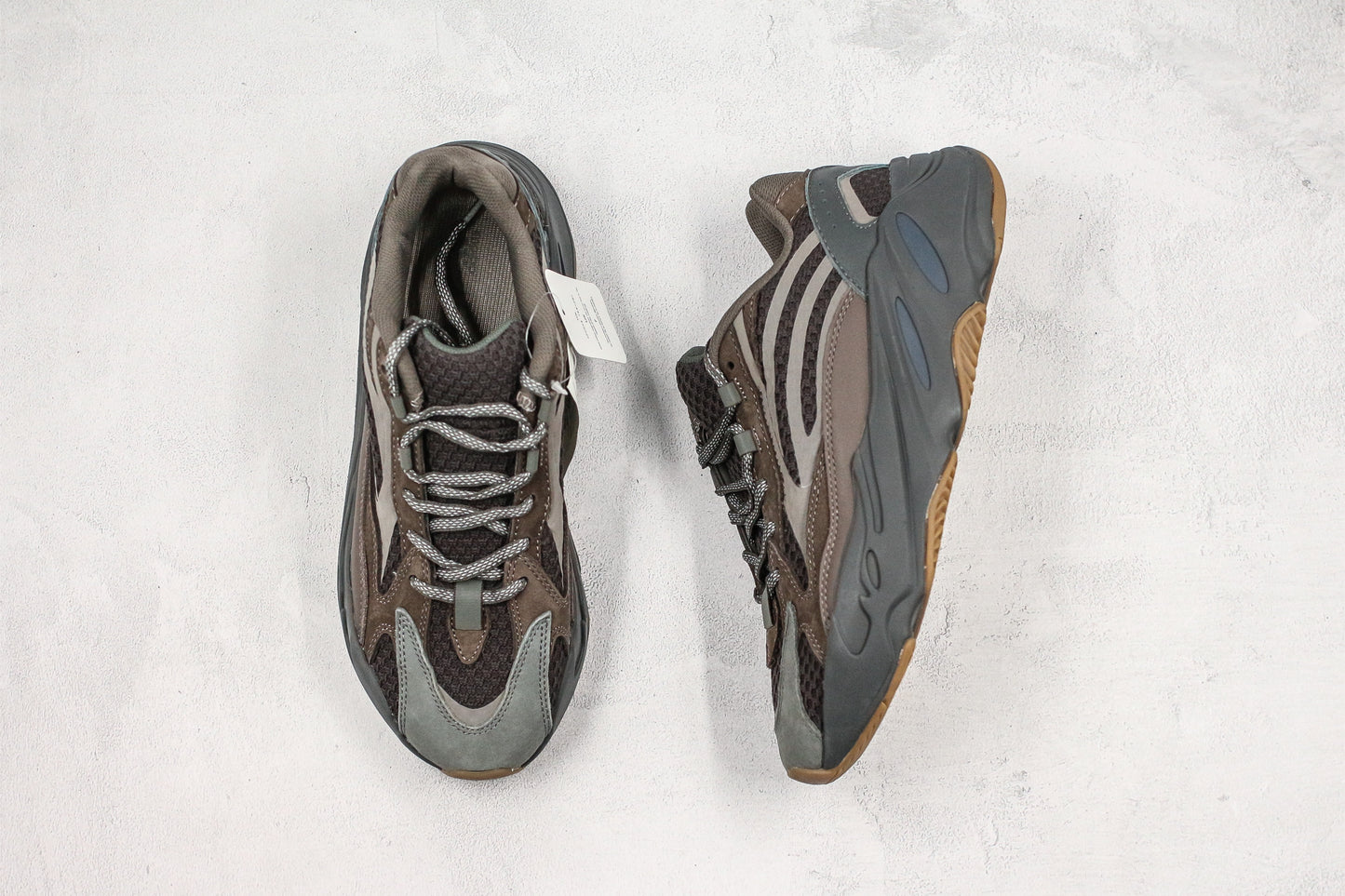 Yeezy 700 v2 Geode
