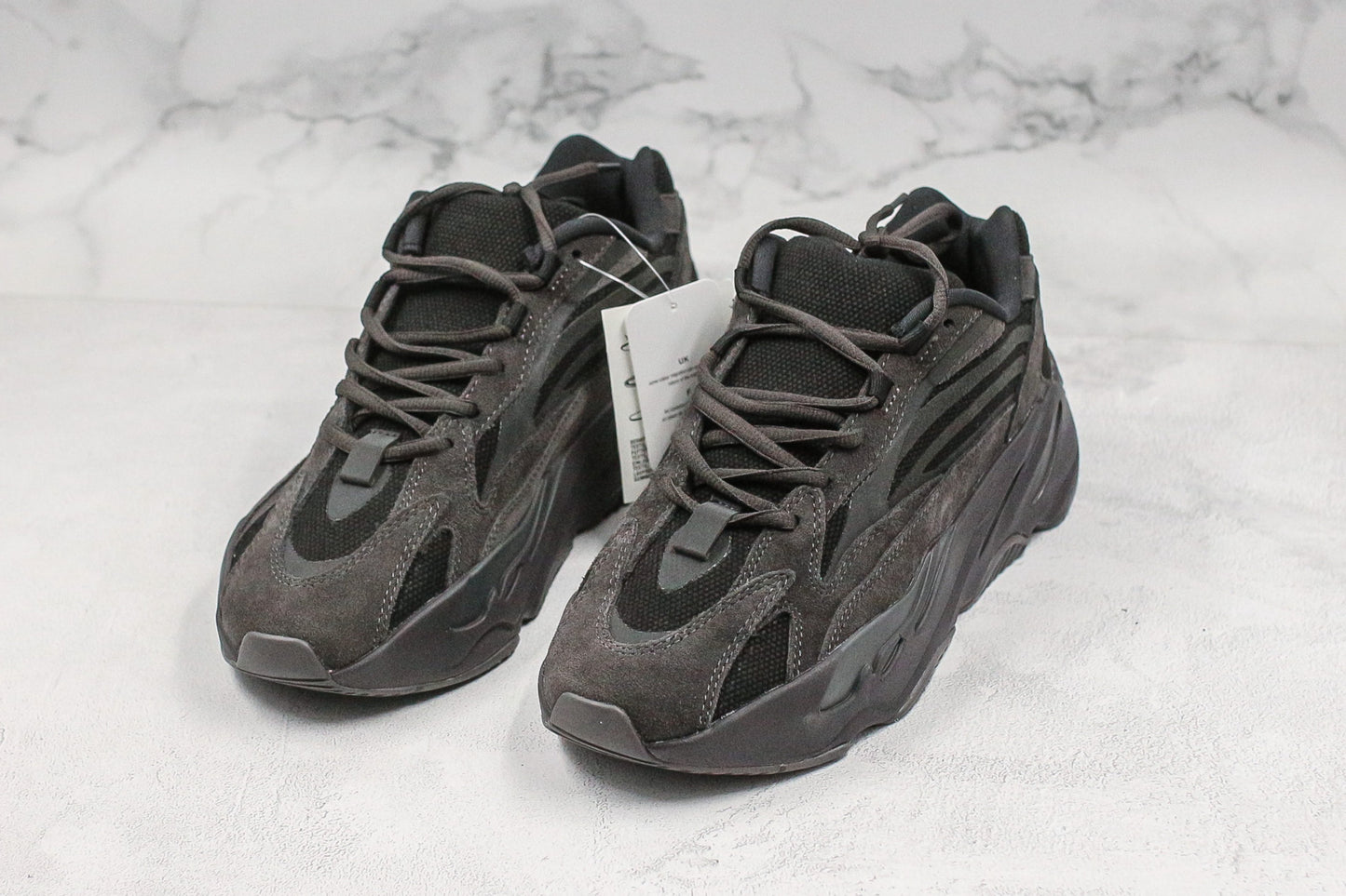 Yeezy Boost 700 V2 Vanta