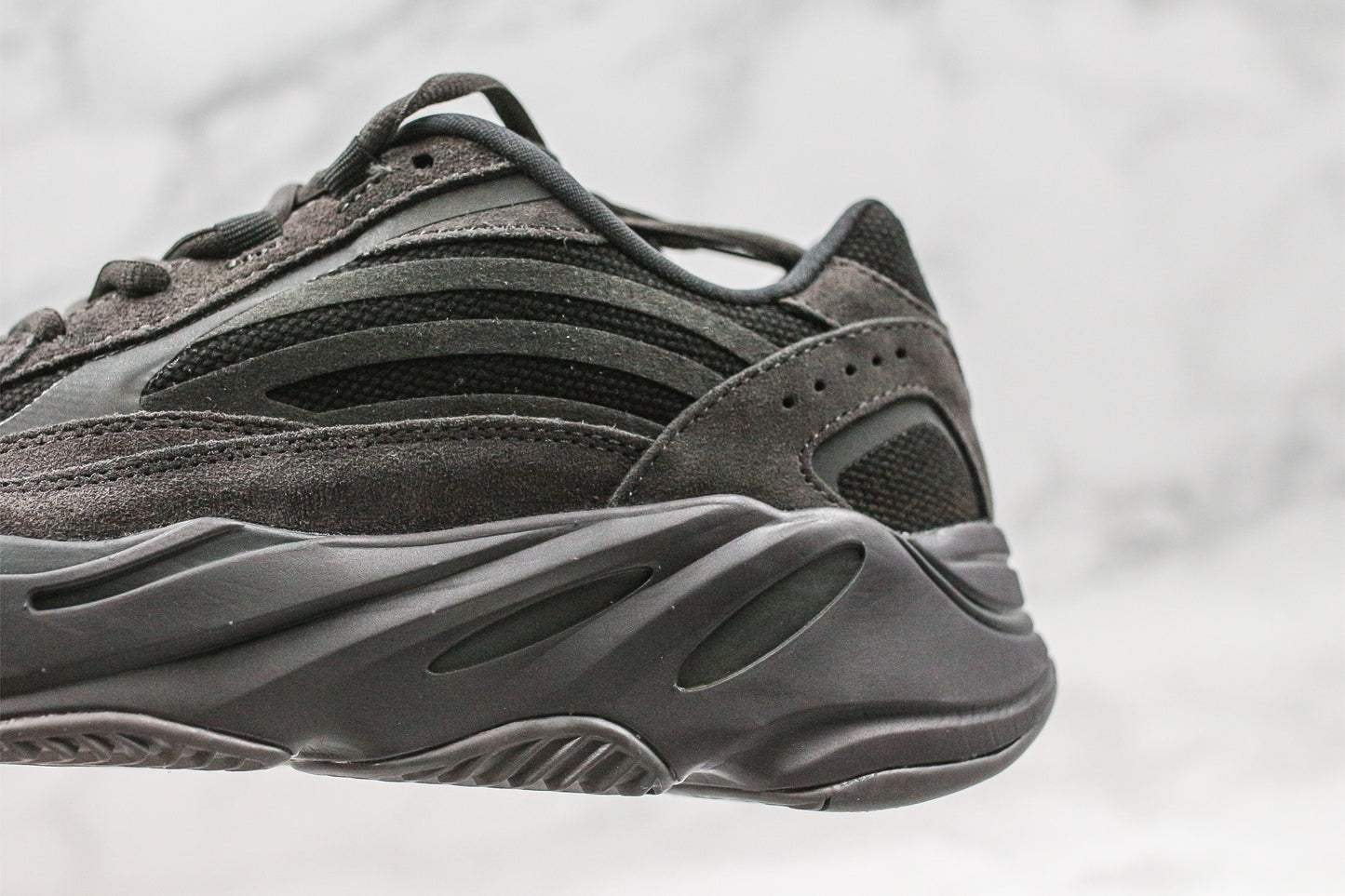 Yeezy Boost 700 V2 Vanta