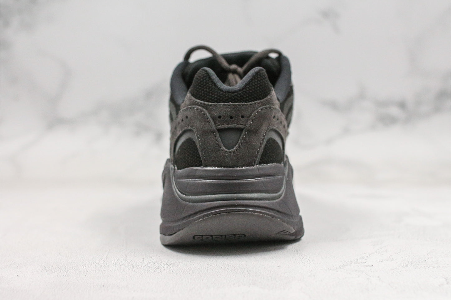Yeezy Boost 700 V2 Vanta