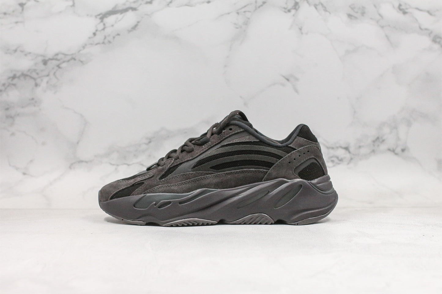 Yeezy Boost 700 V2 Vanta