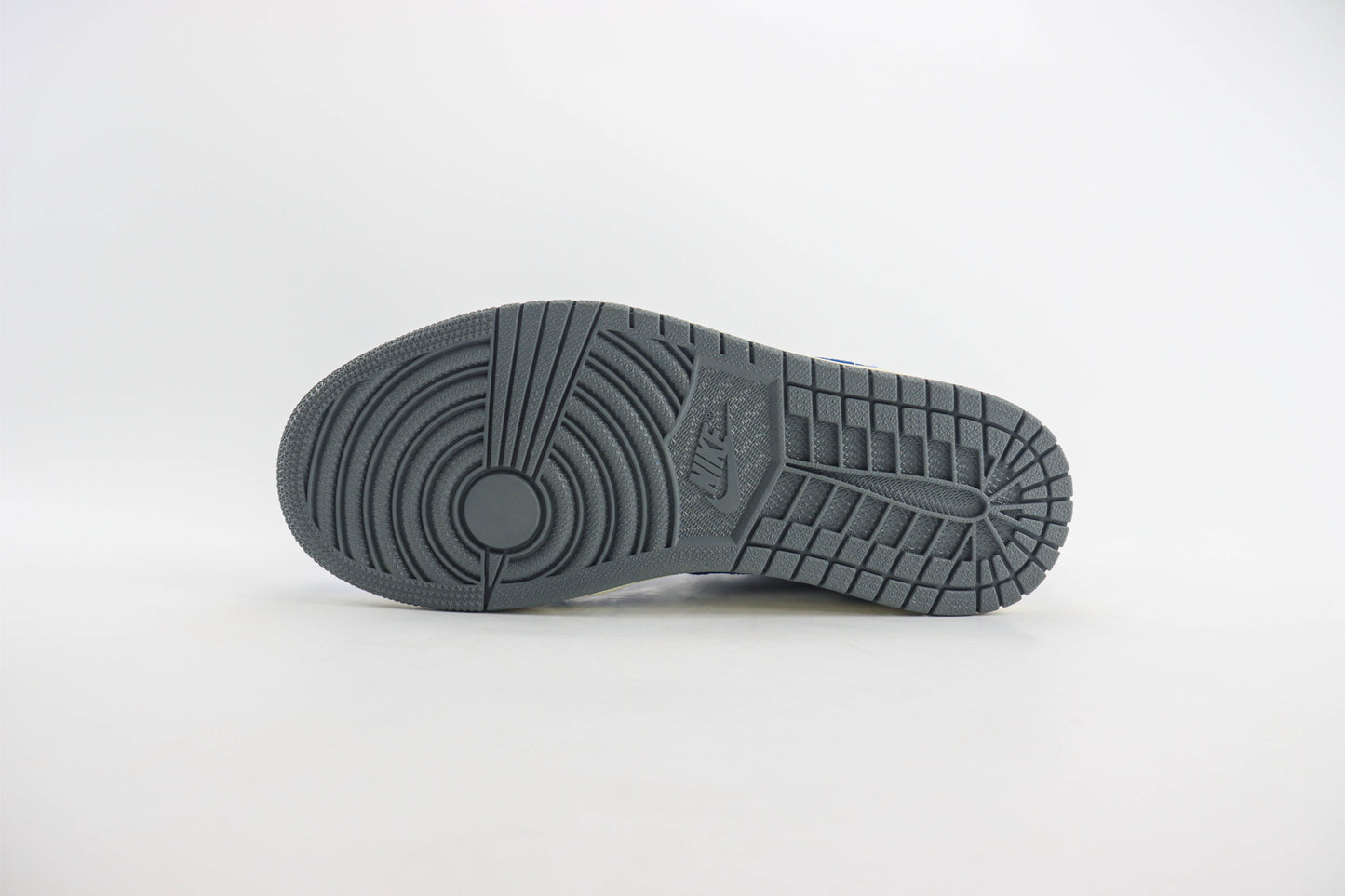 Jordan 1 Low SE Flight Vintage