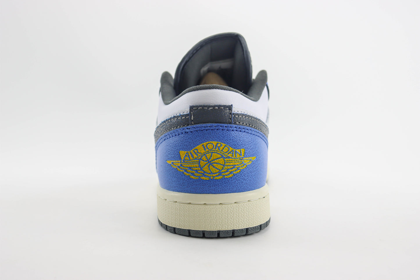 Jordan 1 Low SE Flight Vintage