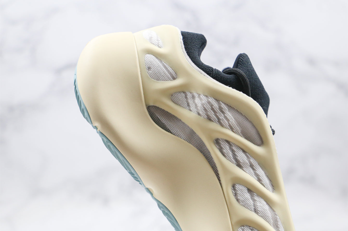 Adidas Yeezy 700 V3 Azael