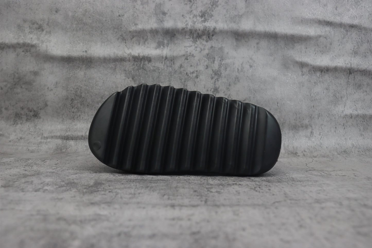 Yeezy Slide Black