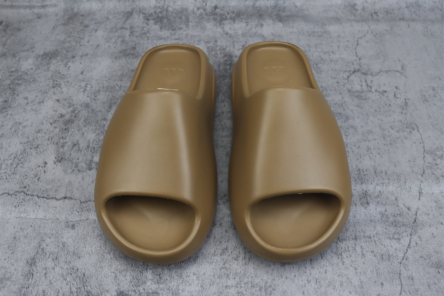 Yeezy Slide Core