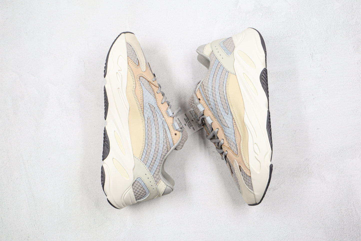 Yeezy Boost 700 v2 Cream