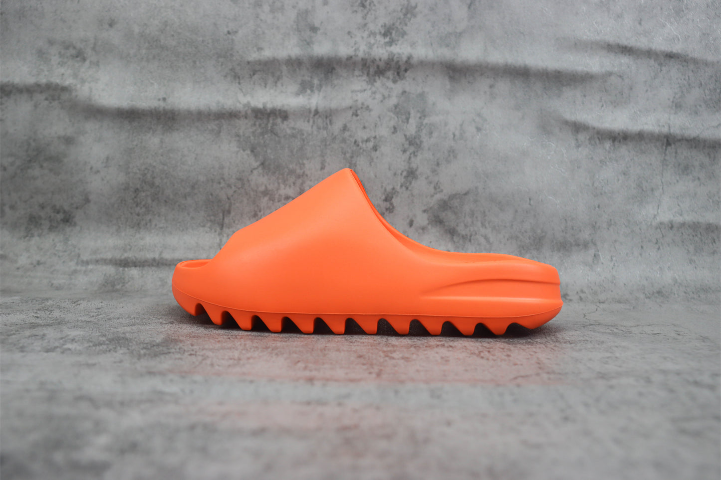 Yeezy Slide Enflame Orange