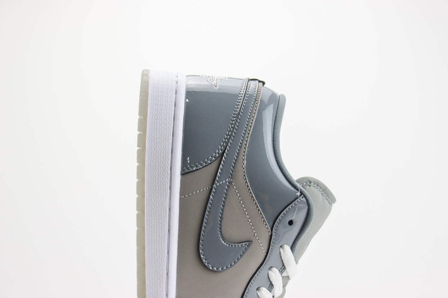 Jordan 1 Low Cool Grey White