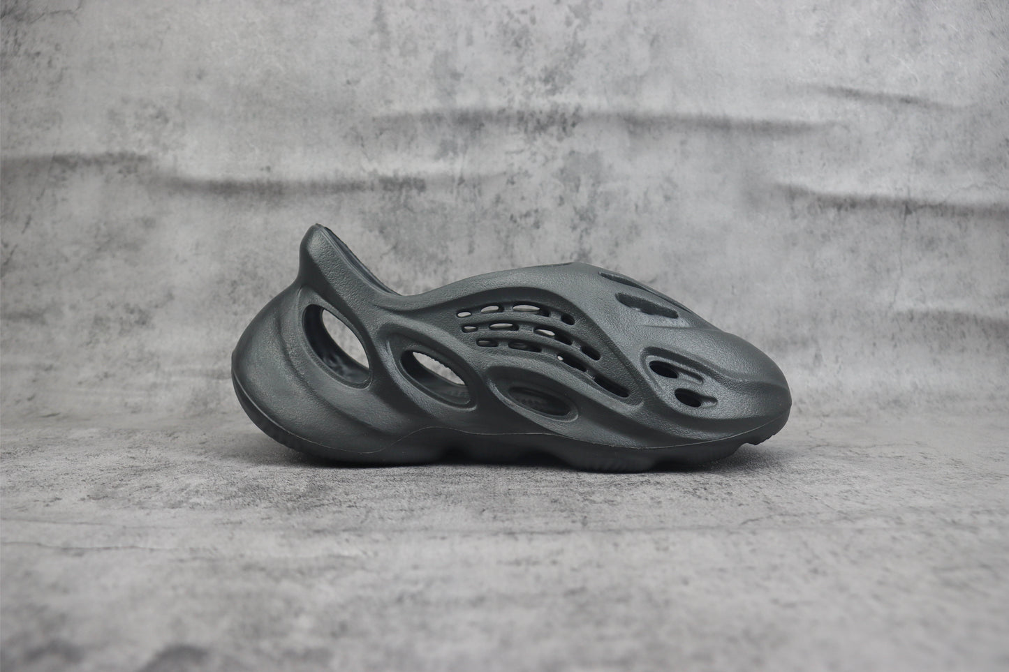 Yeezy Foam Runner Onyx