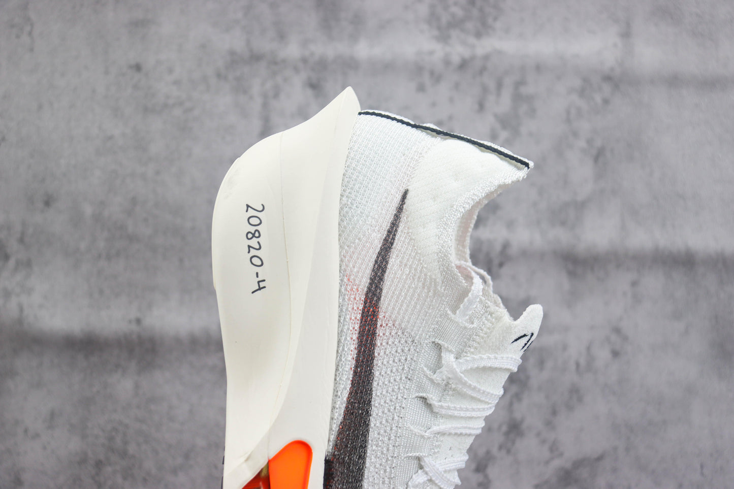 Alphafly C50 Branco e Laranja