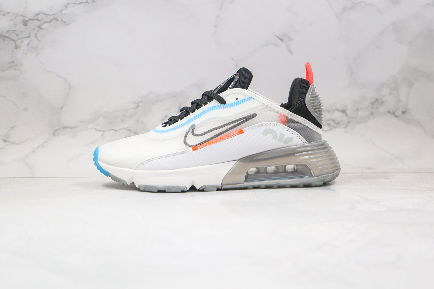 Air Max 2090 B30 Branco e Preto