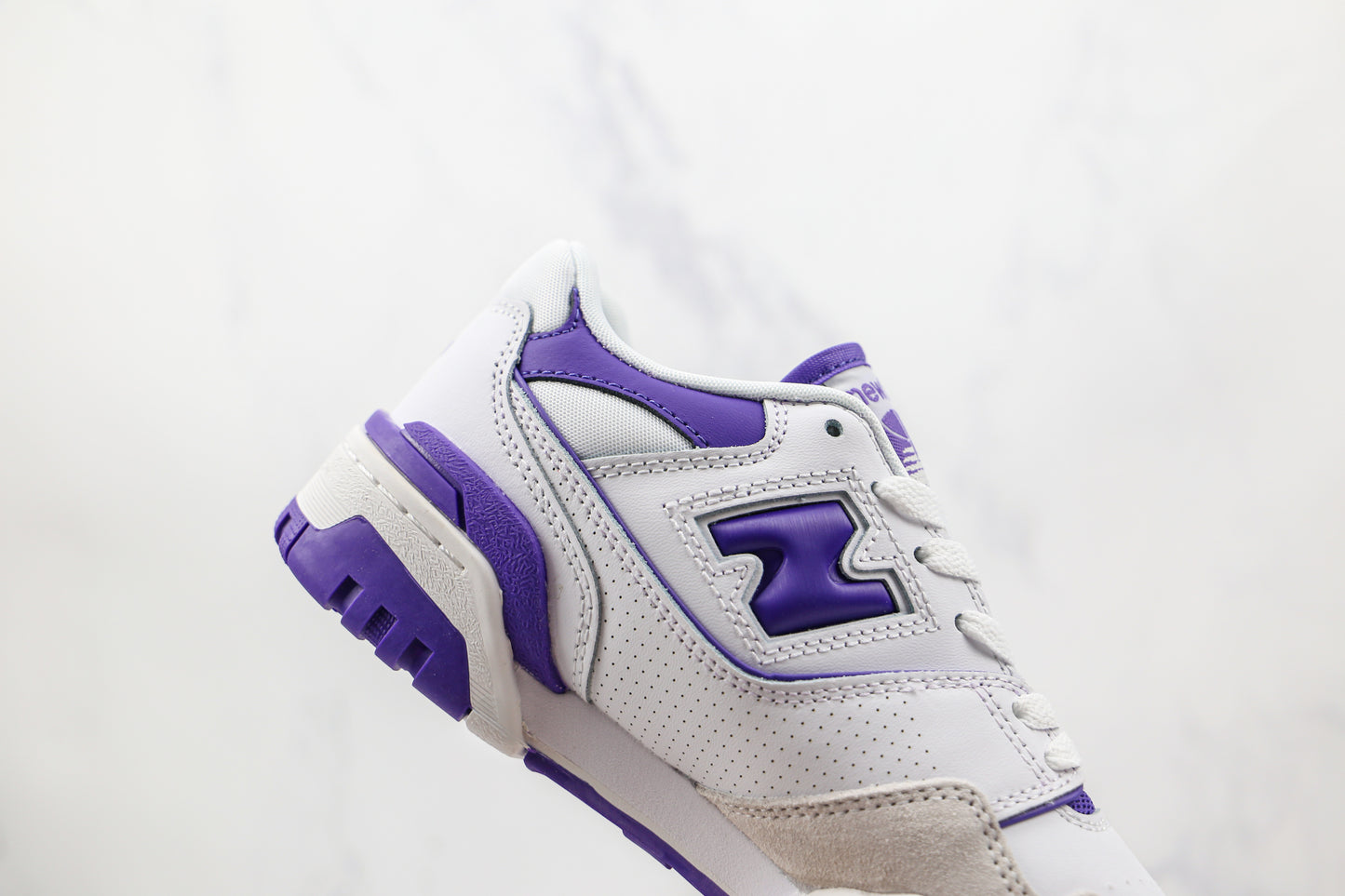 NB 550 White and Blue