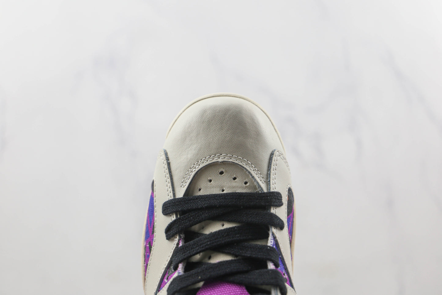 101 Air Jordan 6