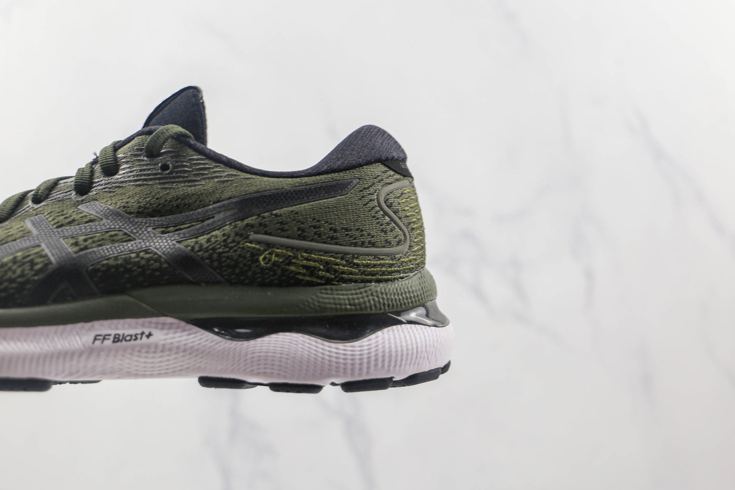 Asics Gel Nimbus 24 Camuflado