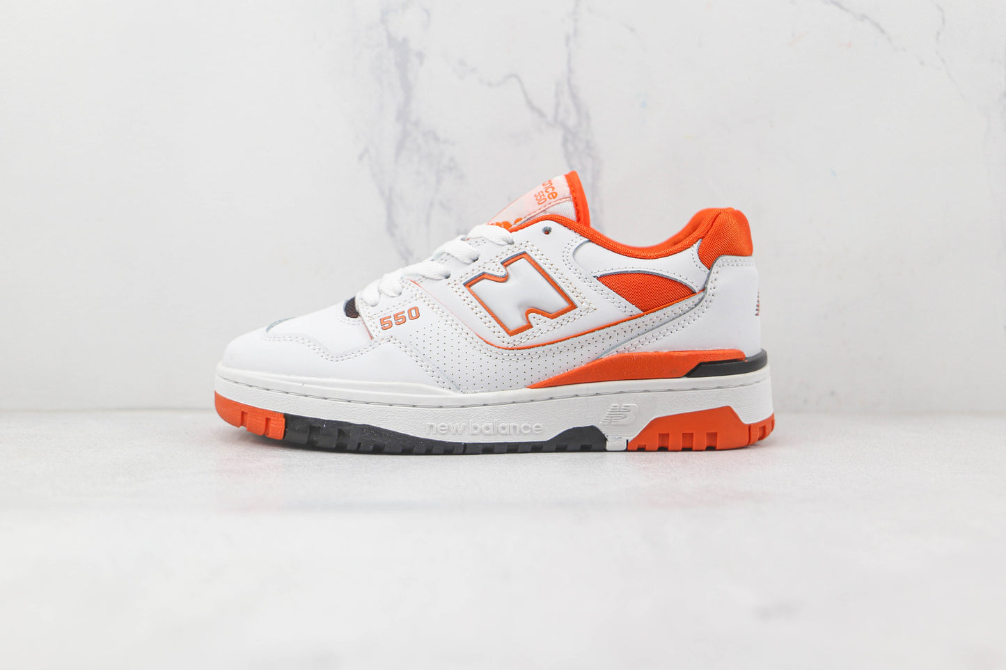 NB 550 Branco e Laranja