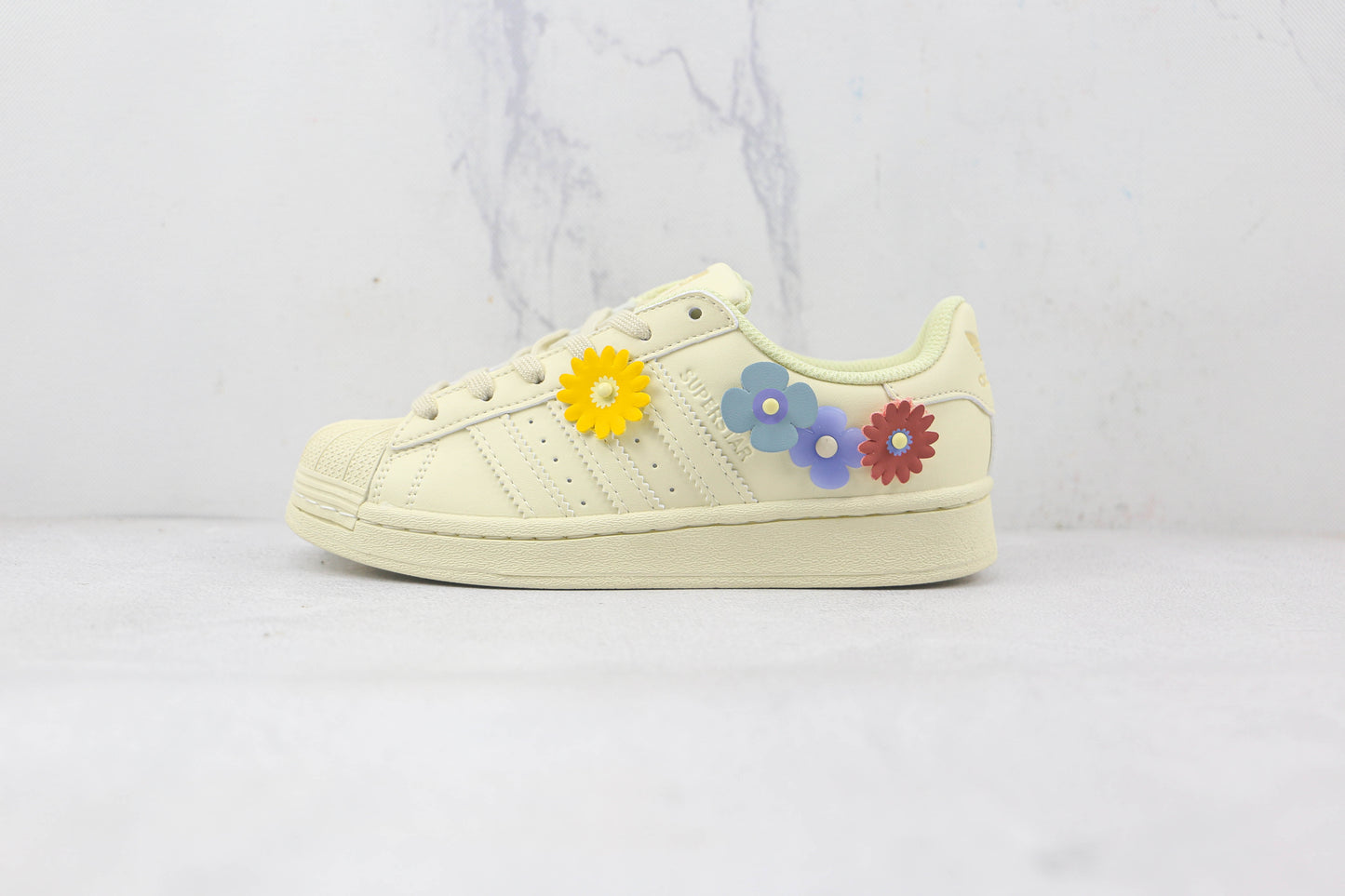 Adidas Originals Superstar Flowers