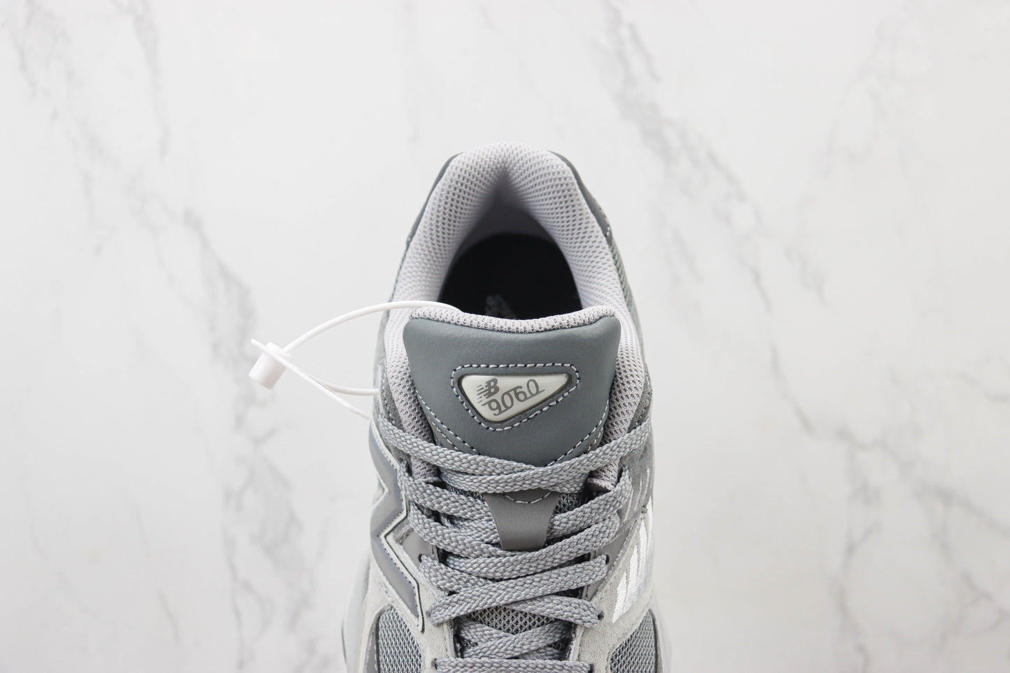 New Balance NB9060 L6