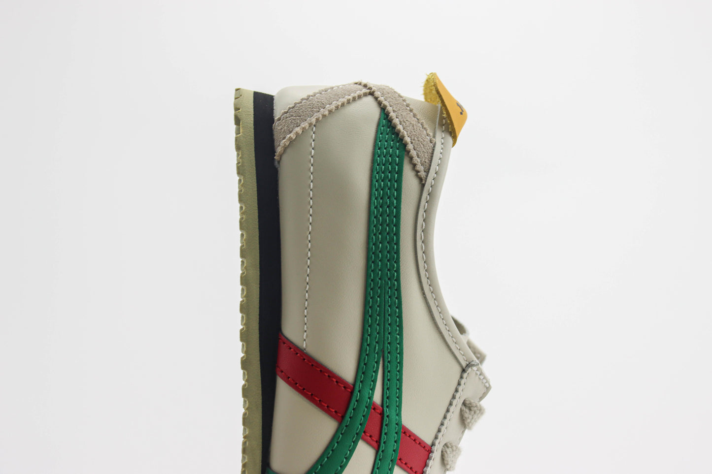 Asics Mexico 66 V24