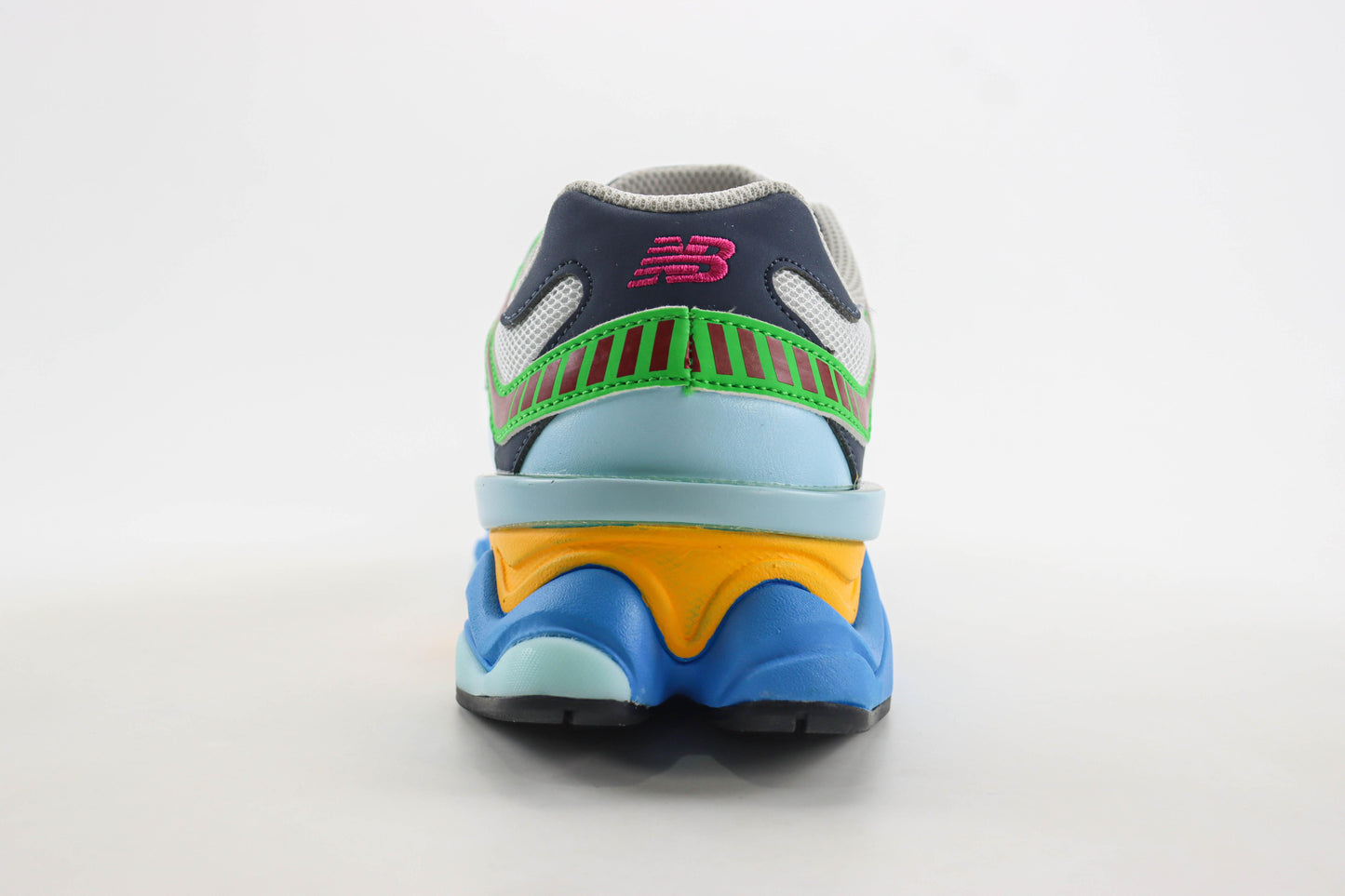 New Balance NB9060 (Especial Brasil)