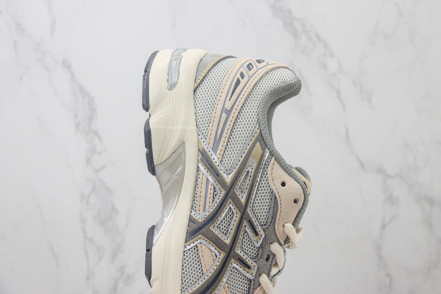 Asics Gel-1130 V28