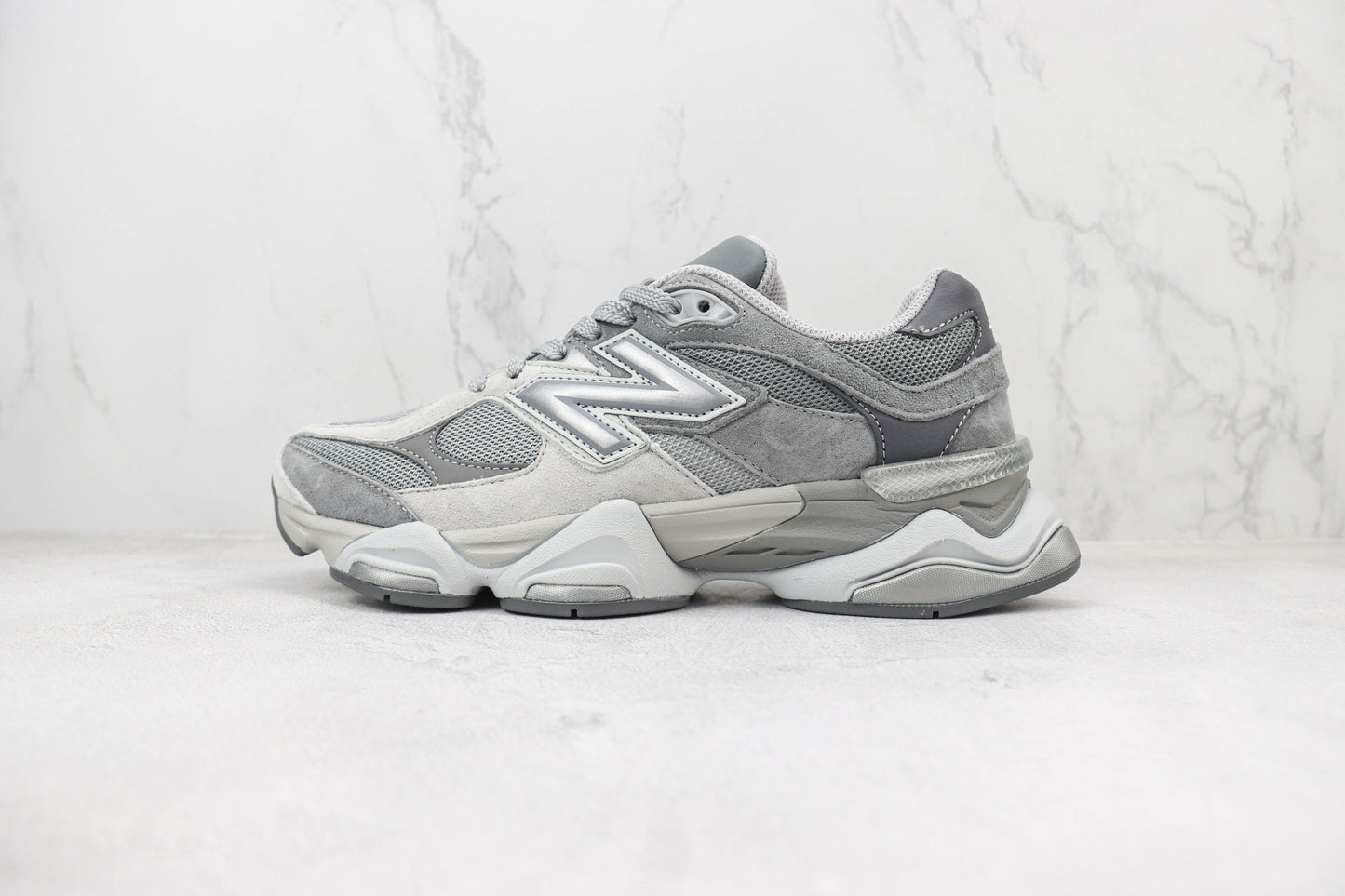 New Balance NB9060 L6