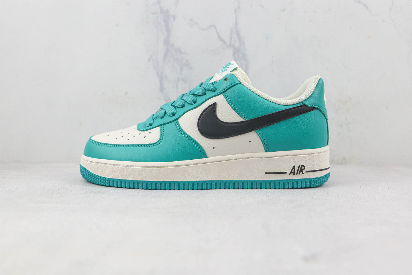 Air Force 1’07 Low