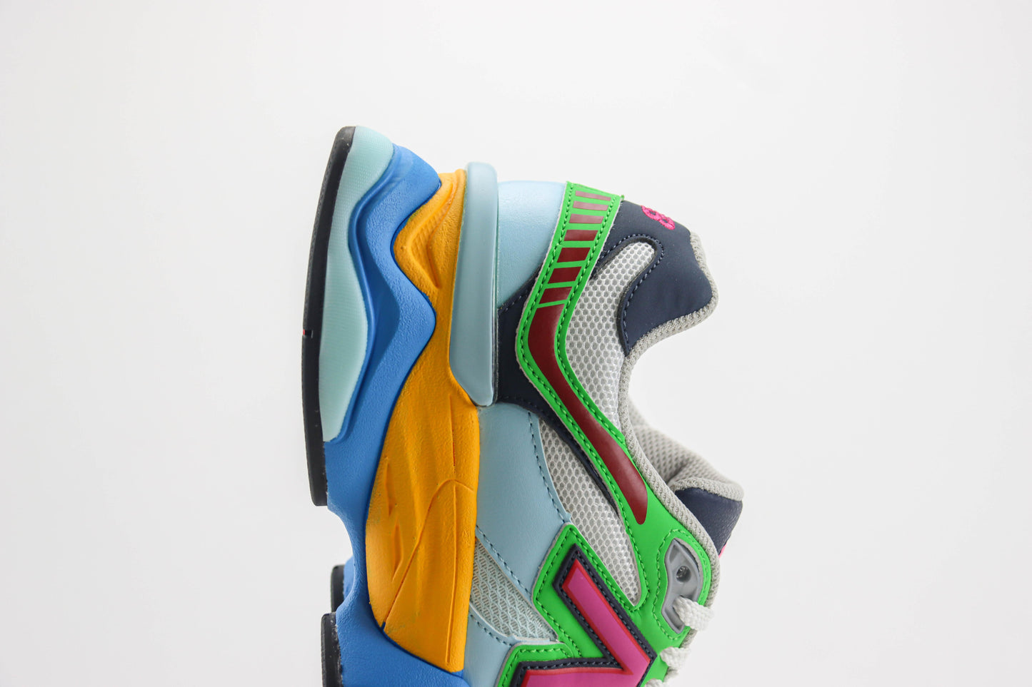 New Balance NB9060 (Especial Brasil)
