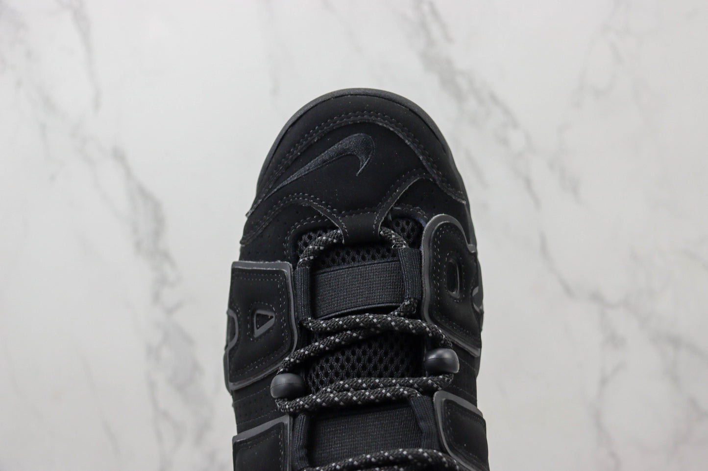 NK Air More Uptempo V46