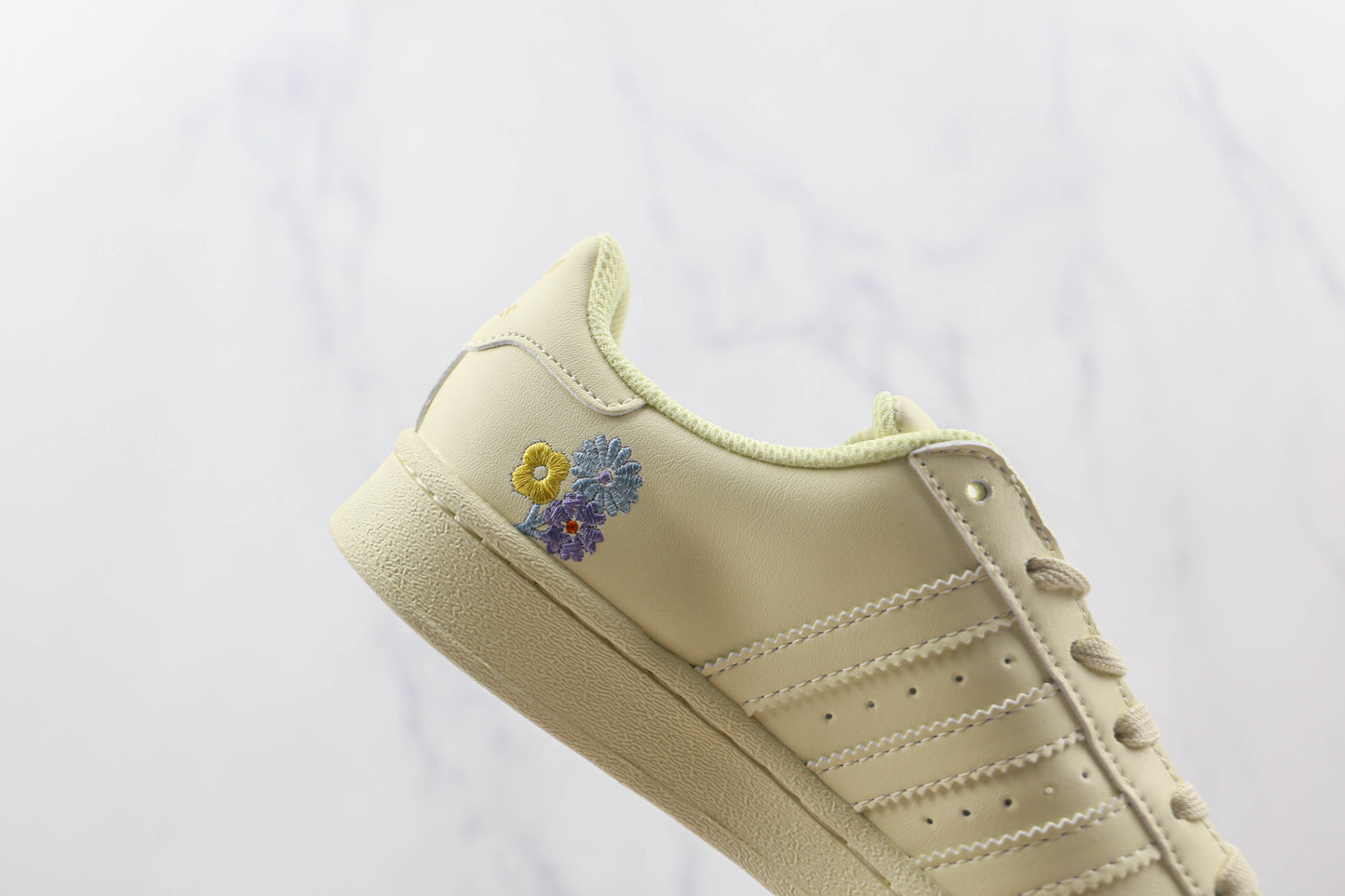 Adidas Originals Superstar Flowers