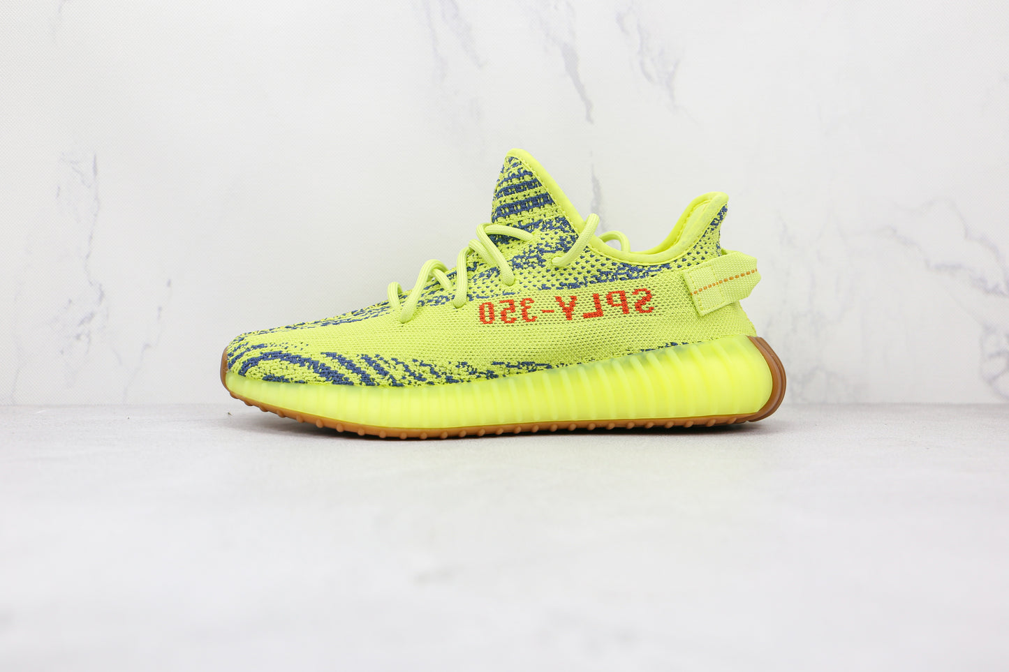 Yeezy Boost 350 V2 Verde Claro