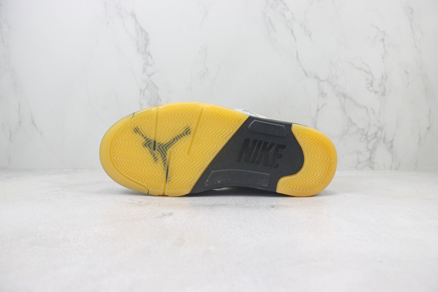 Air Jordan AJ5