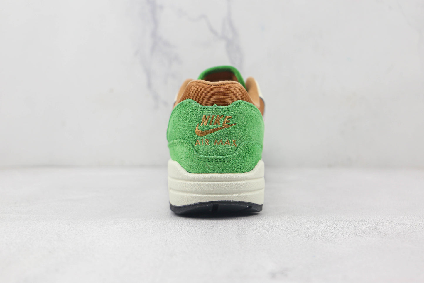 NK Air Max 1