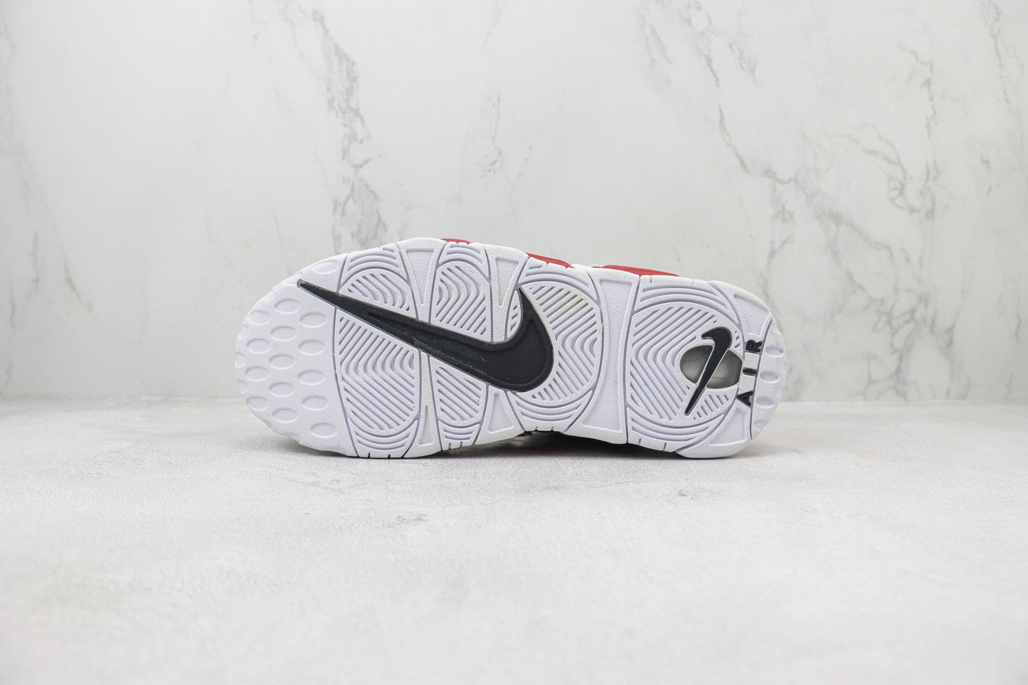 NK Air More Uptempo V48