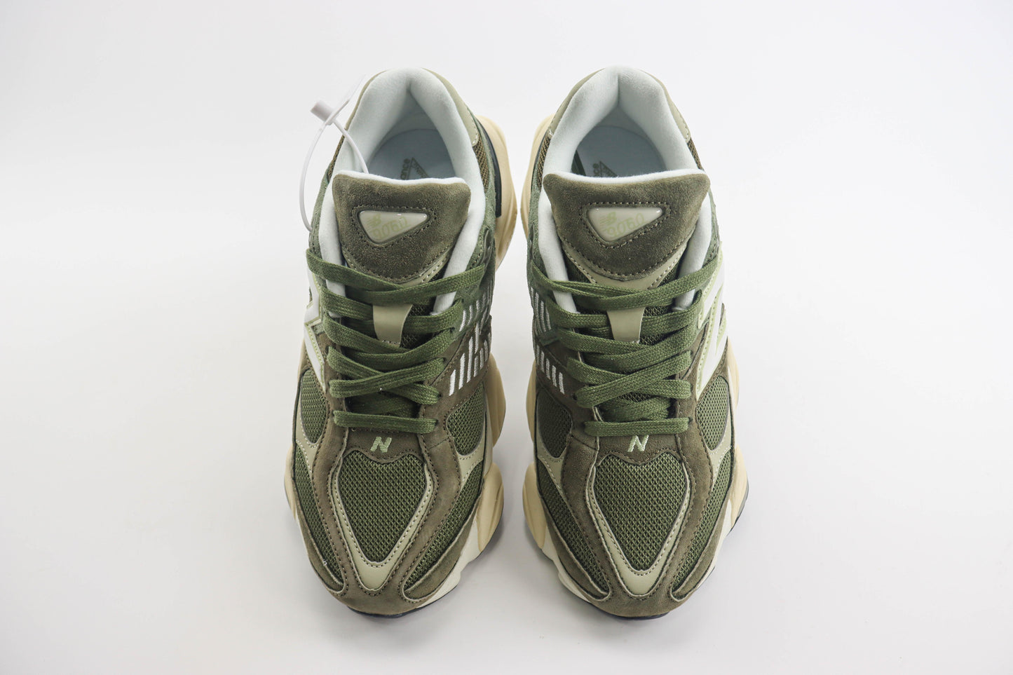 New Balance NB9060 V15