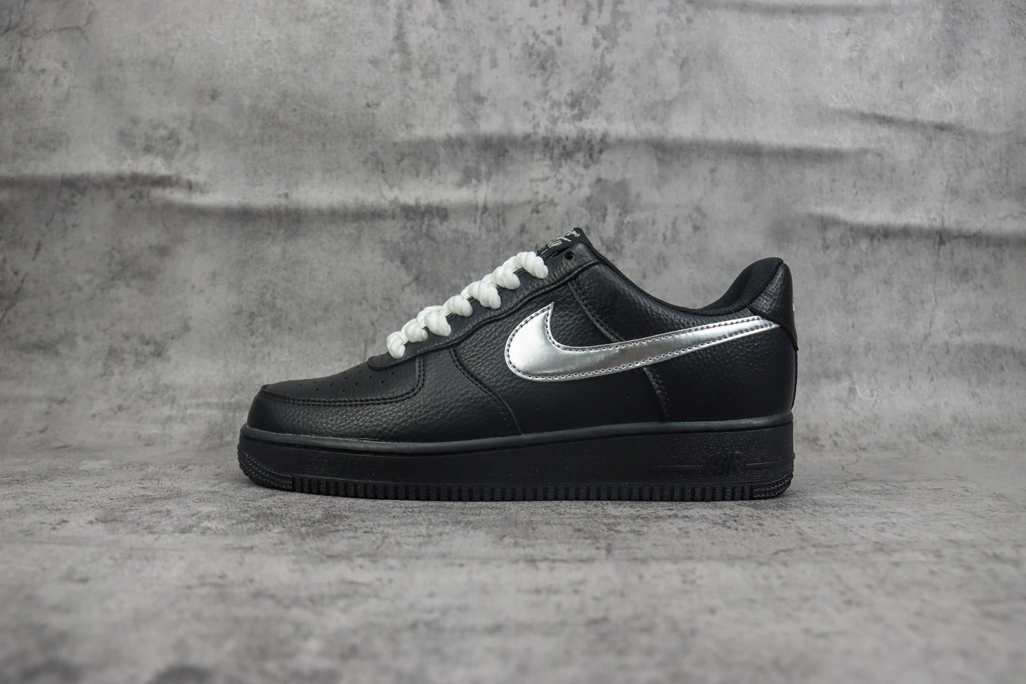 Nike Air Force 1 Low B70 V9